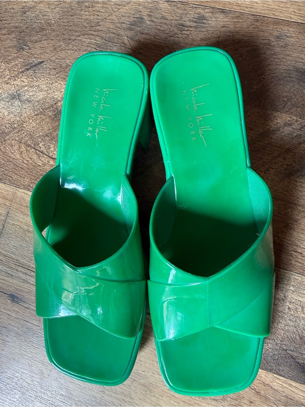 Nicole Miller New York Size 7 Block Heel